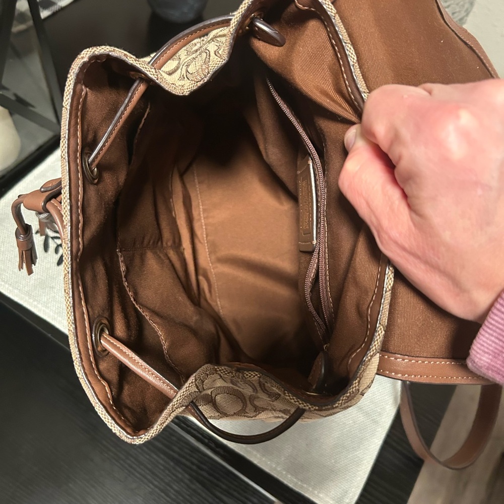 Coach❤️Elle Tan & Brown Signature Canvas And Leather Backpack With COA & Hangtag - Picture 15 of 16